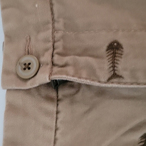 2/$15  Fish print Khaki Shorts - Picture 3 of 5